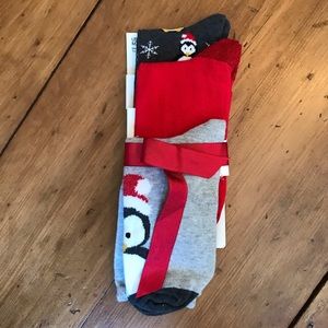 ✨3/$12✨ NWT Christmas Penguin Socks